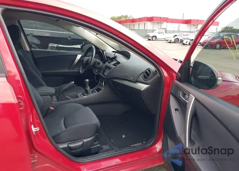 2010 Mazda Mazda3 S Sport из США, поврежденный, VIN JM1BL1S57A1177526